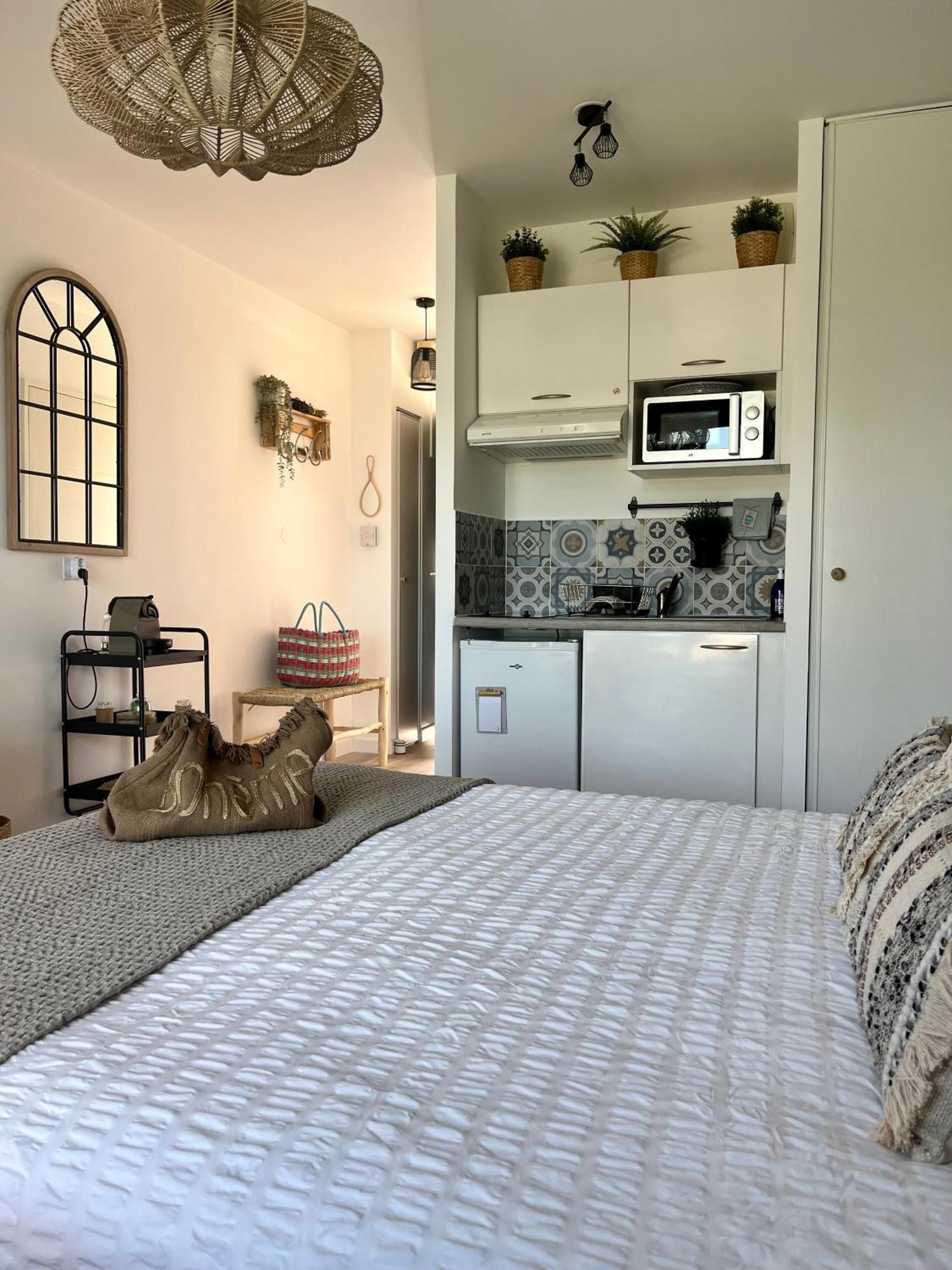 Studio Nuitee En Provence 2 Éguilles Dış mekan fotoğraf